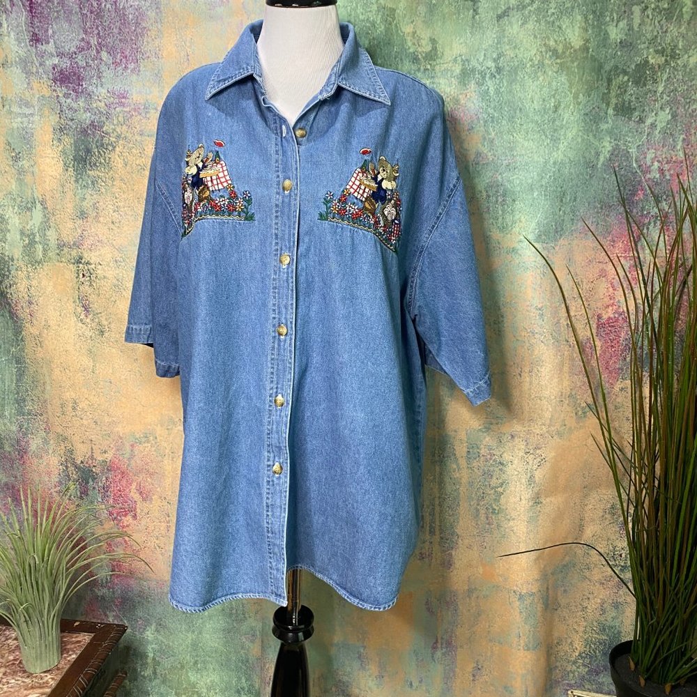 📌Quizz Cute Cotton Denim Button Down Blouse Embroidered Happy Bears on a Table